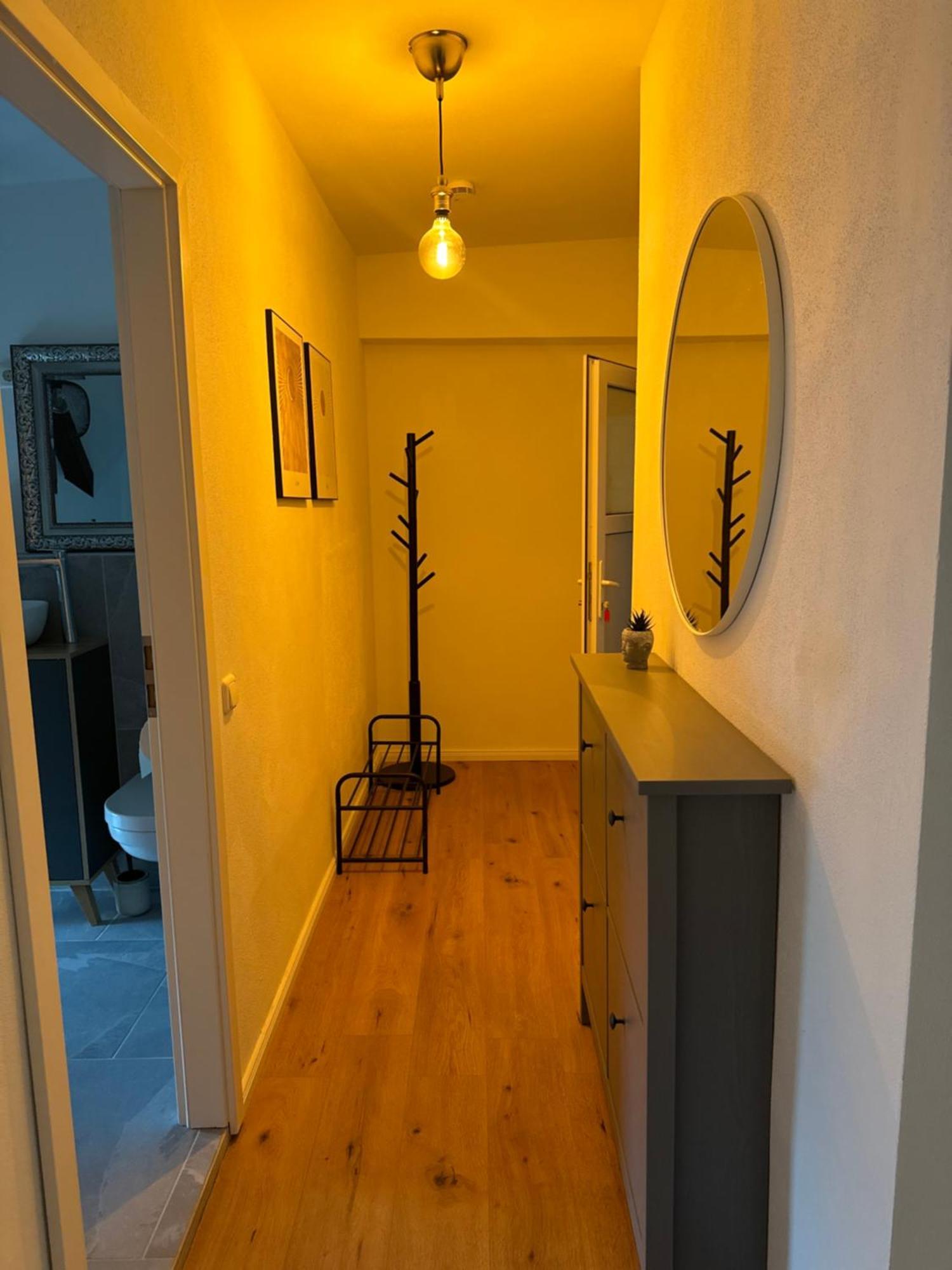 Appartement "Nina"Im Dachgeschoss, Inklusive Parkplatz Halle  Exteriér fotografie