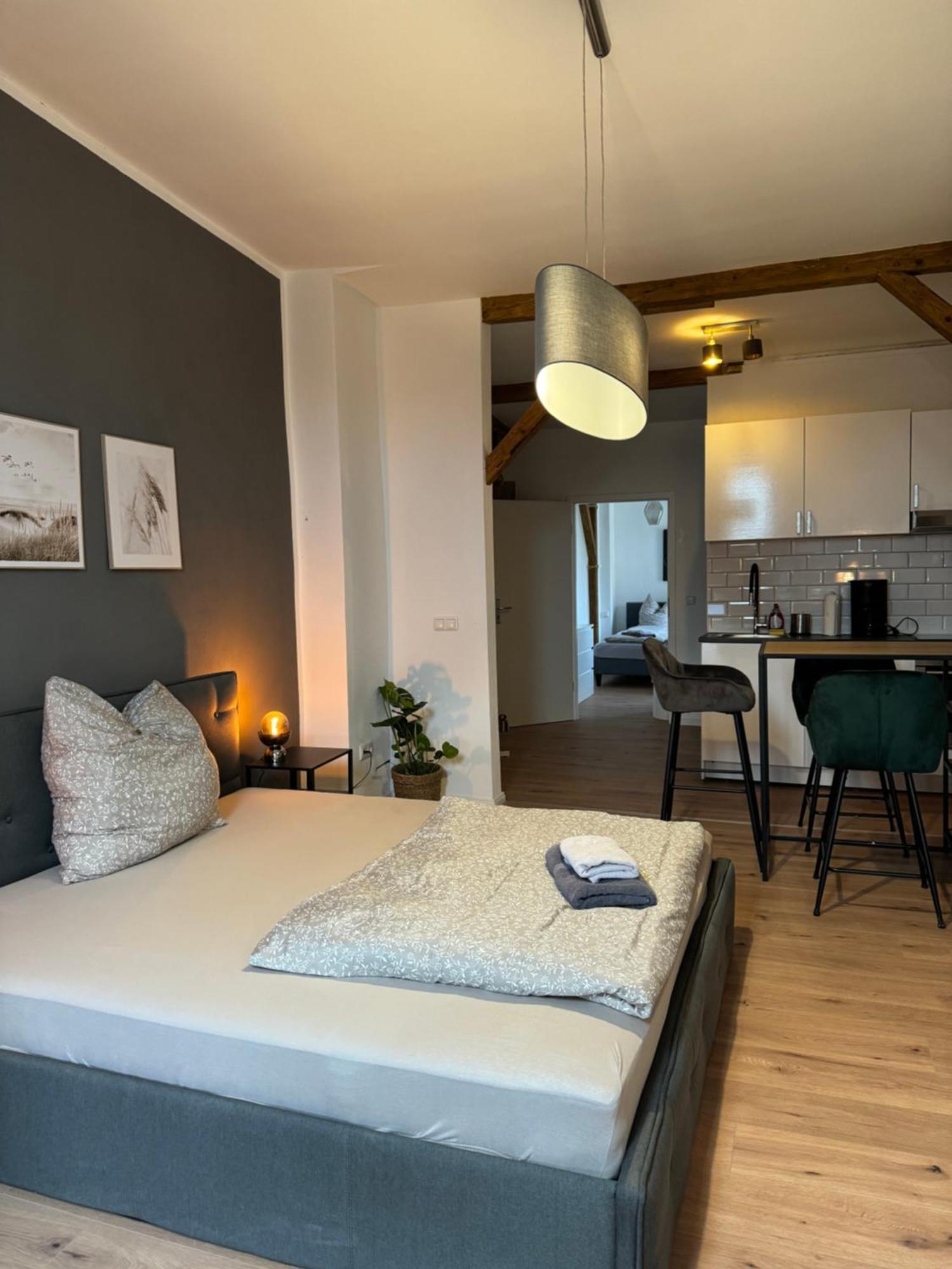 Appartement "Nina"Im Dachgeschoss, Inklusive Parkplatz Halle  Exteriér fotografie