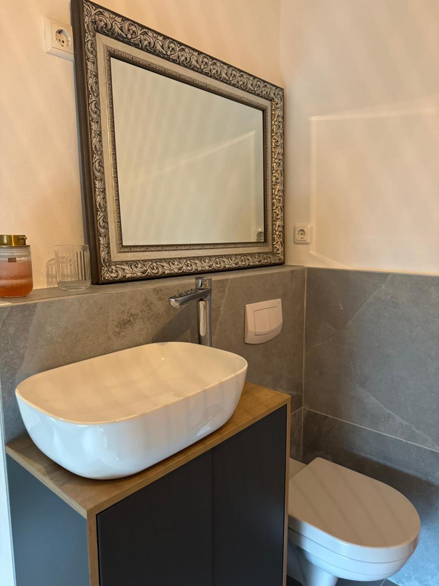 Appartement "Nina"Im Dachgeschoss, Inklusive Parkplatz Halle  Exteriér fotografie